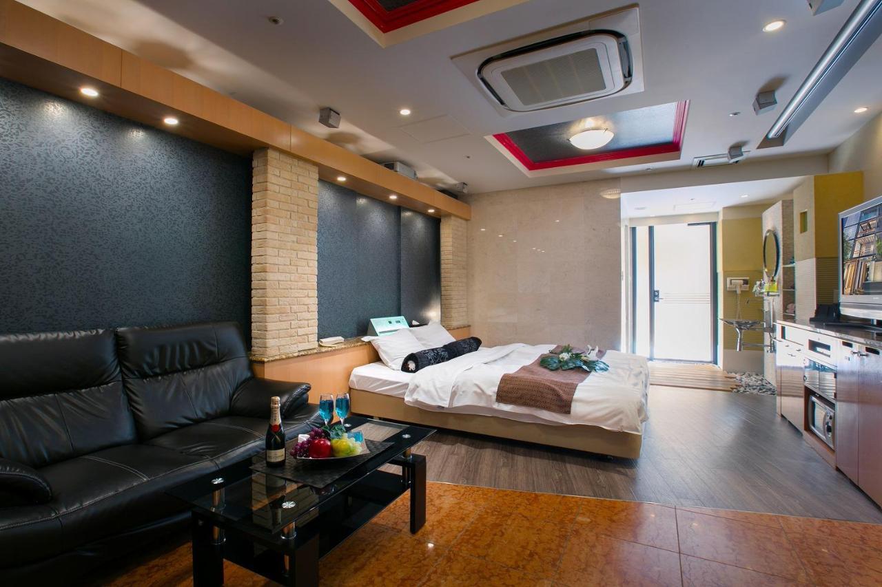 Hotel Axis -アクシス- (Adults Only) Osaka Luaran gambar